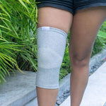 Charger l'image dans la galerie, Bamboo Compression Knee Sleeves | Pack Of 2
