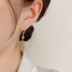 Charger l'image dans la galerie, Diamond Water-Drop Earrings
